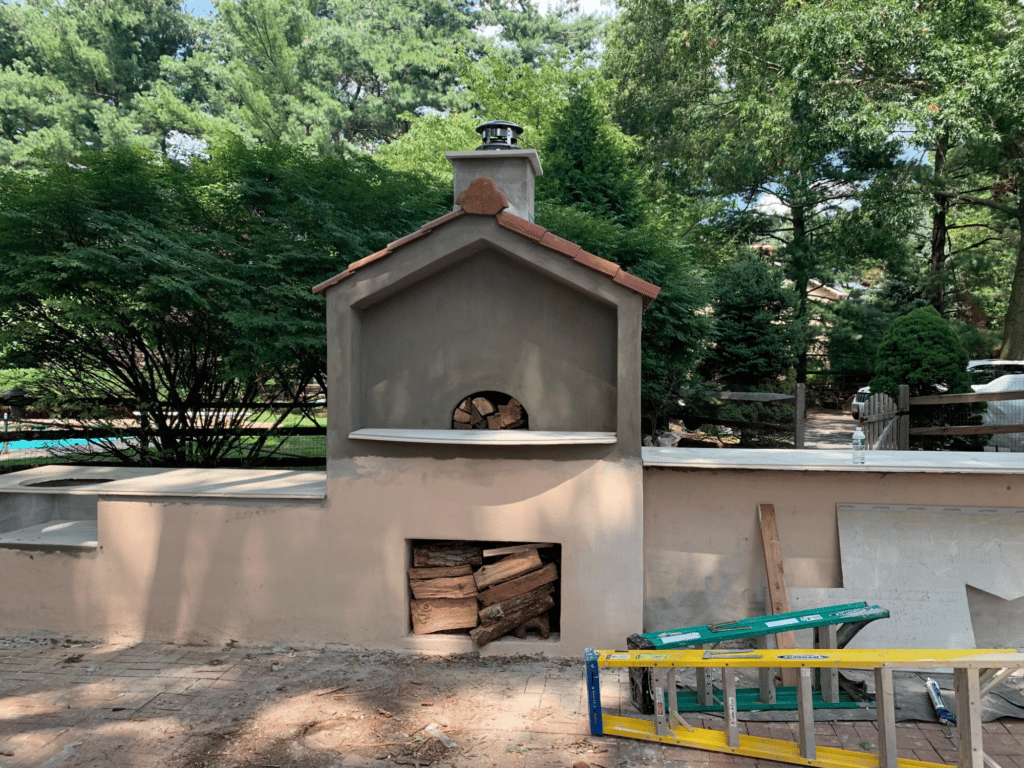 Pizza oven construction.